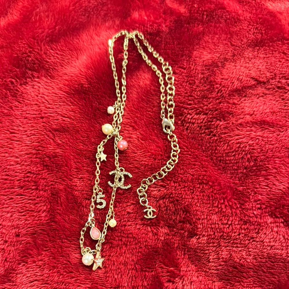 Fashion Jewelry Gold Charm Necklace - Picture 7 of 7